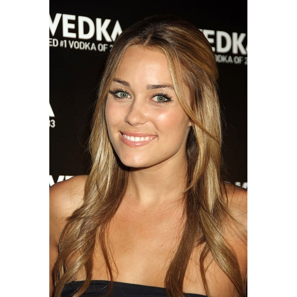 Lauren Conrad Inside For Sat - Lily Pond Candids In The Hamptons Lily Pond Night Club East Hampton Ny July 12 2008. Image 2