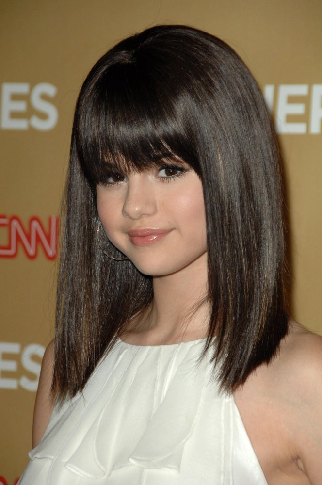 Selena Gomez At Arrivals For Cnn Heroes All-Star Tribute Kodak Theatre Hollywood Ca November 22 2008. Photo By Dee Image 1