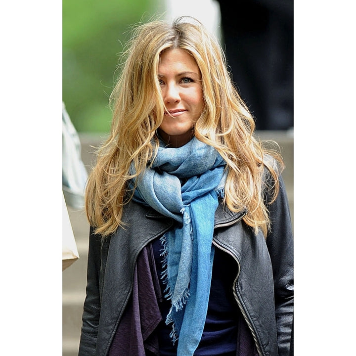 Jennifer Aniston On Location For On Location Filming The Baster Central Park York City Ny May 14 2009. Photo By Image 1