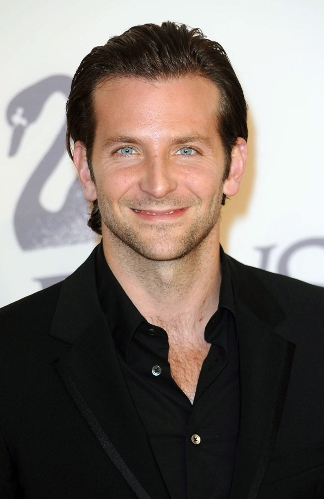 Bradley Cooper At Arrivals For The 2009 Council Of Fashion Designers Of America Cfda Fashion Awards Photo Print Image 1