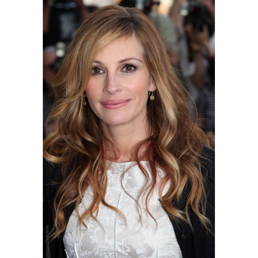 Julia Roberts At Arrivals For The Film Society Of Lincoln CenterS Gala Tribute To Tom Hanks Photo Print Image 2