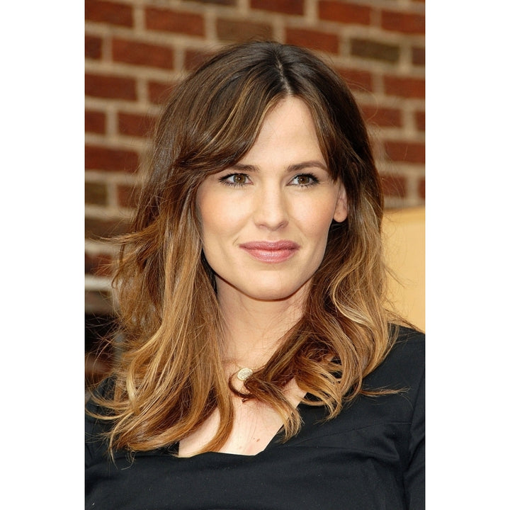 Jennifer Garner At Talk Show Appearance For The Late Show With David Letterman Photo Print Image 2