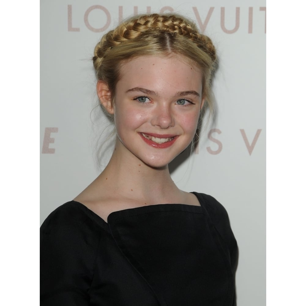 Elle Fanning At Arrivals For Somewhere Premiere Photo Print Image 1