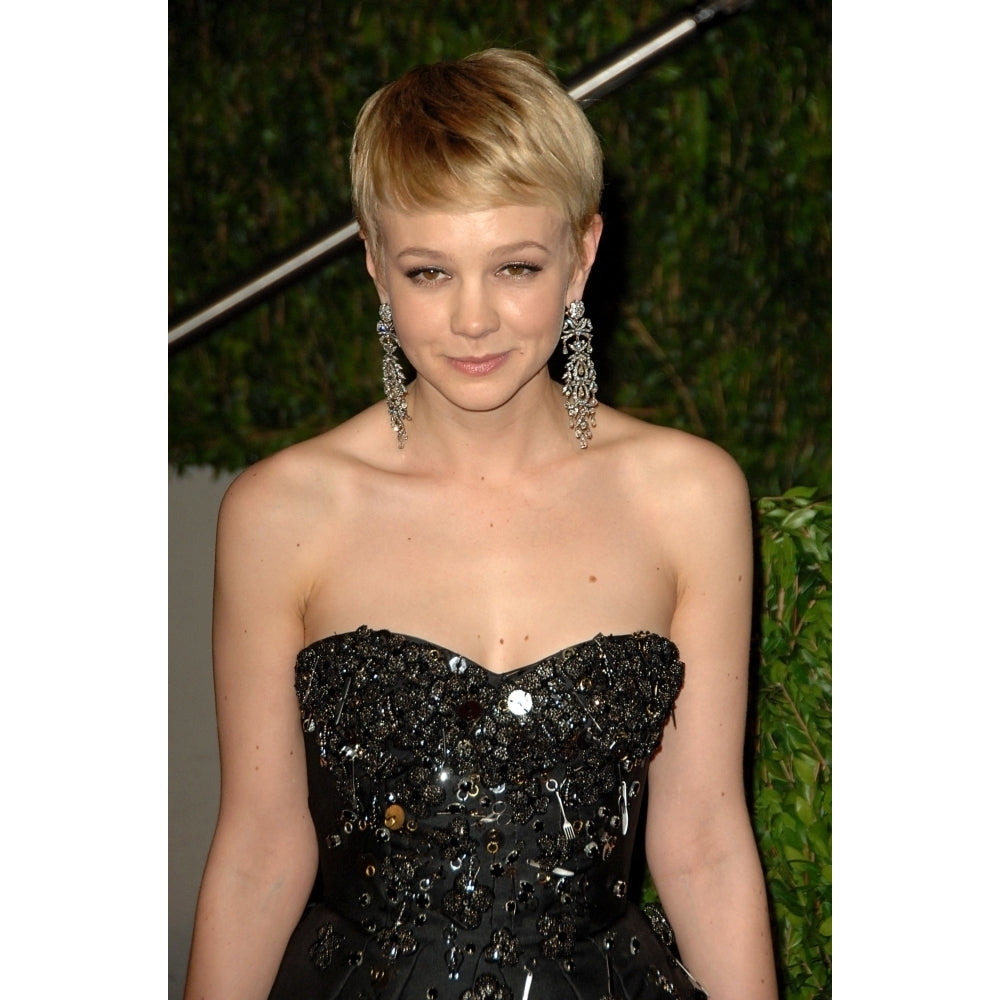 Carey Mulligan At Arrivals For Vanity Fair Oscar Party Sunset Tower Hotel Los Angeles Ca March 7 2010. Photo By Dee Image 2