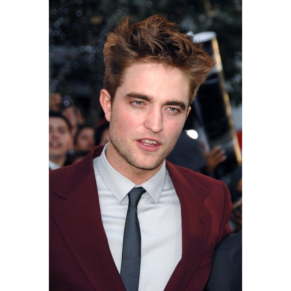 Robert Pattinson At Arrivals For The Twilight Saga Eclipse Premiere The Ziegfeld Theatre Los Angeles Ca June 24 Image 2