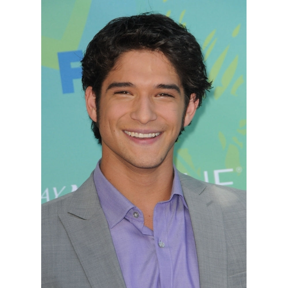 Tyler Posey At Arrivals For 2011 Teen Choice Awards - Arrivals Gibson Amphitheatre Los Angeles Ca August 7 2011. Image 1