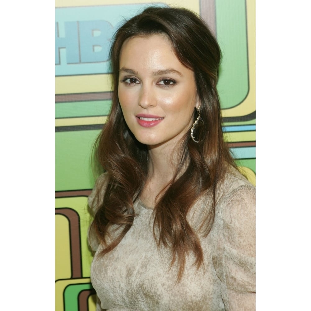 Leighton Meester At The After-Party For HboS 2011 Golden Globes After Party Circa 55 Restaurant Los Angeles Ca Image 1