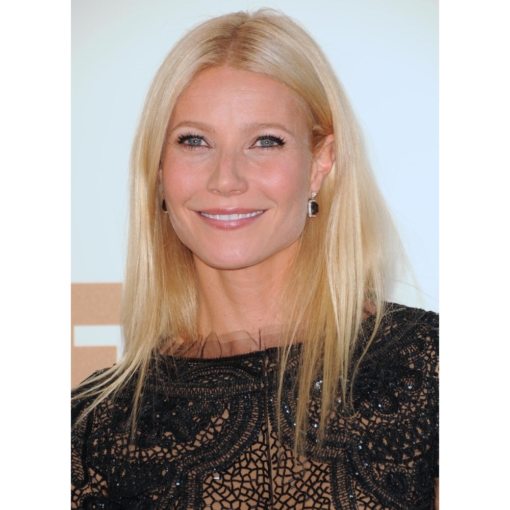 Gwyneth Paltrow At Arrivals For The 63Rd Primetime Emmy Awards - Arrivals 2 Photo Print Image 1