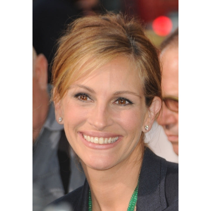 Julia Roberts At Arrivals For Larry Crowne Premiere Photo Print Image 1