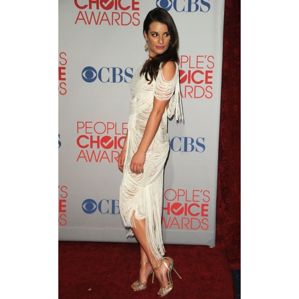 Lea Michele In The Press Room For PeopleS Choice Awards 2012 - Press Image 1