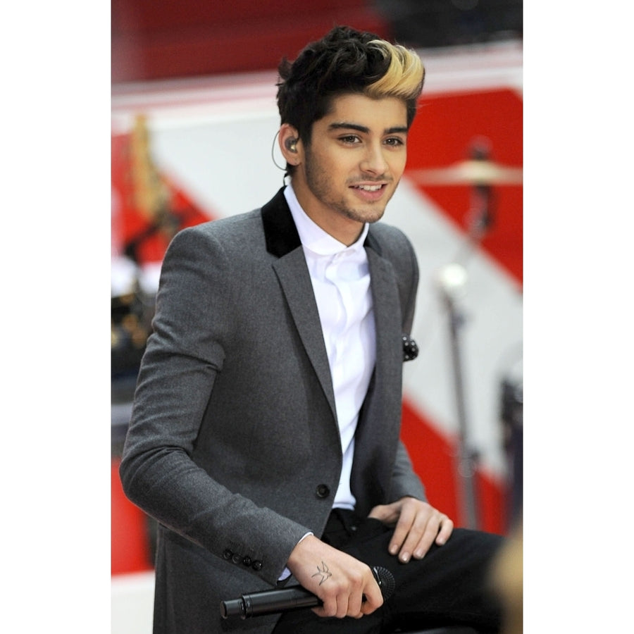 Zayn Malik On Stage For Nbc Today Show Toyota Concert Series With One Direction Photo Print Image 1