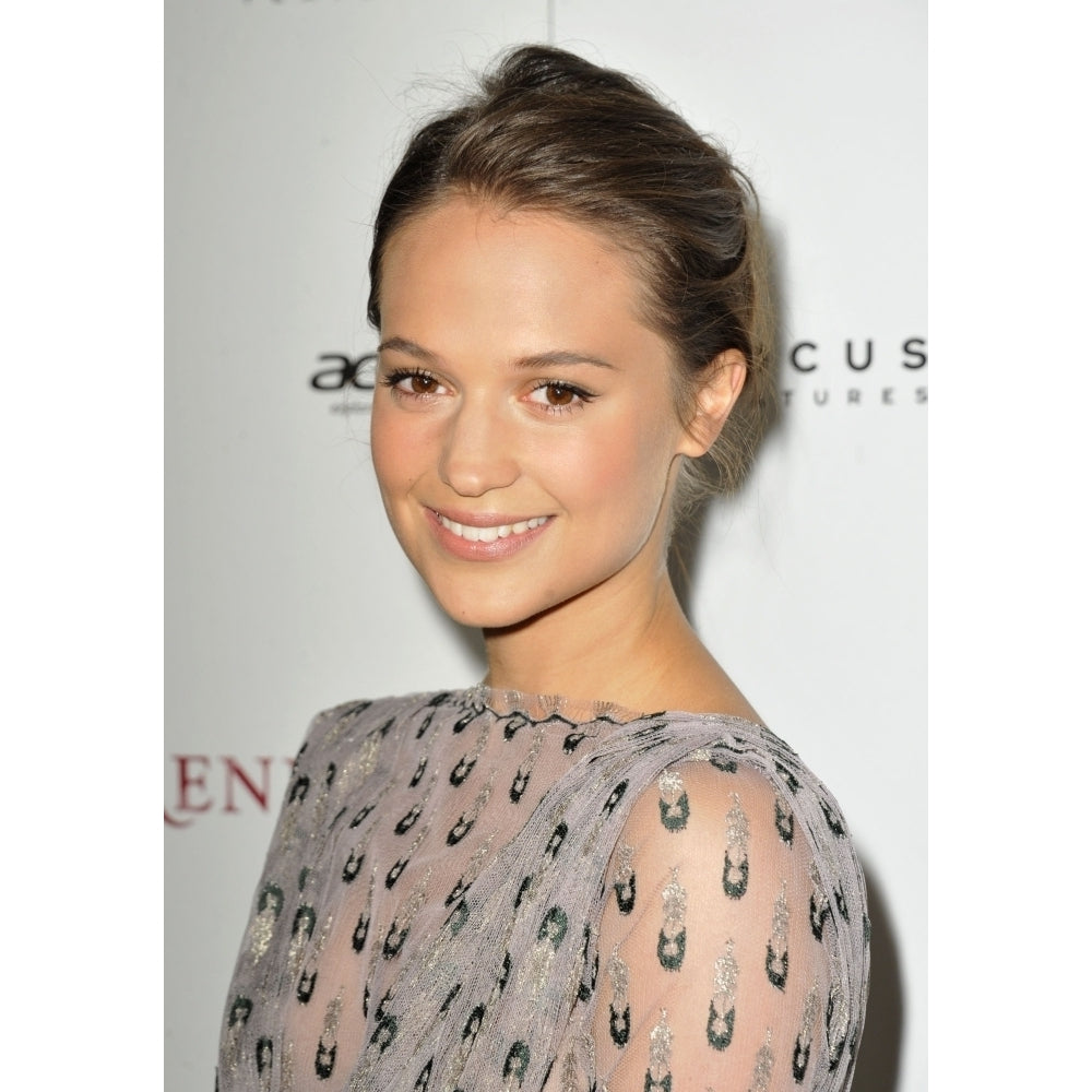 Alicia Vikander At Arrivals For Anna Karenina Premiere Photo Print Image 2