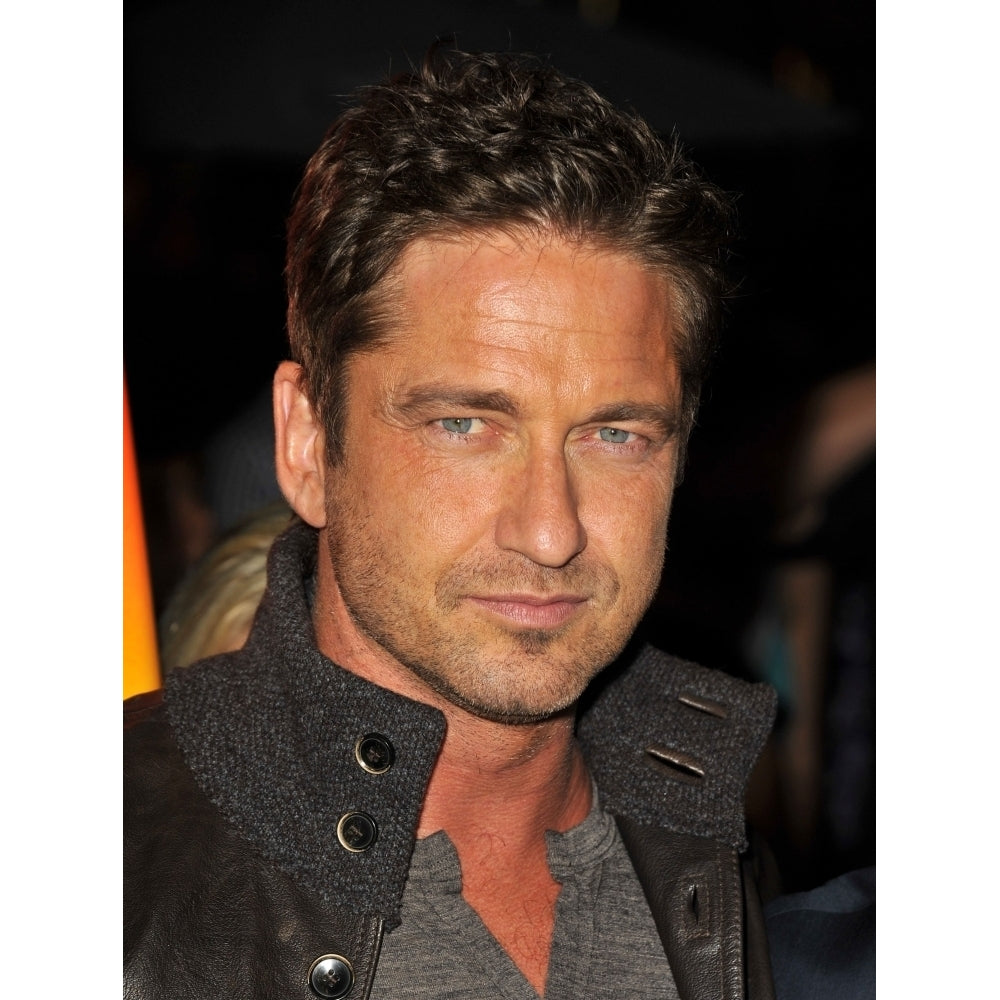 Gerard Butler At Arrivals For Chasing Mavericks Premiere Photo Print Image 2