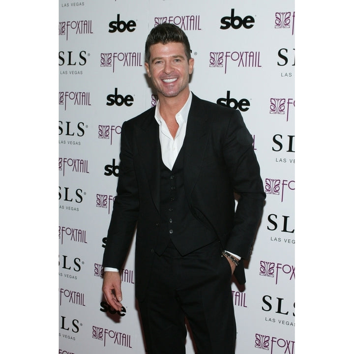 Robin Thicke At Arrivals For Robin Thicke Hosts YearS Eve At Sls Las Vegas Sls Hotel Las Vegas Las Vegas Nv Image 1