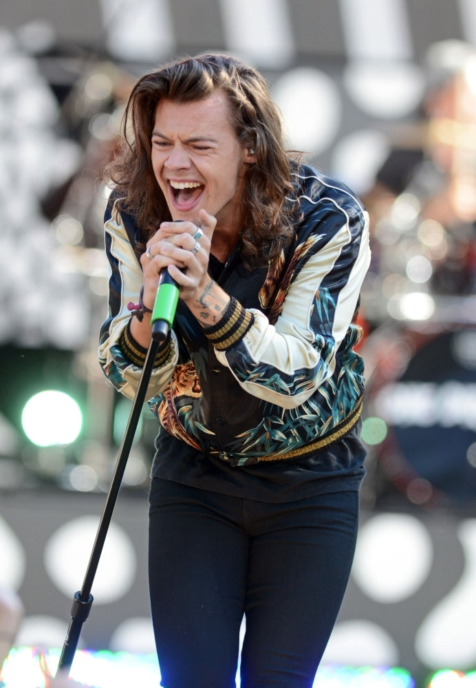 Harry Styles On Stage For AbcS Good Morning America Fun In The Sun Summer Image 1