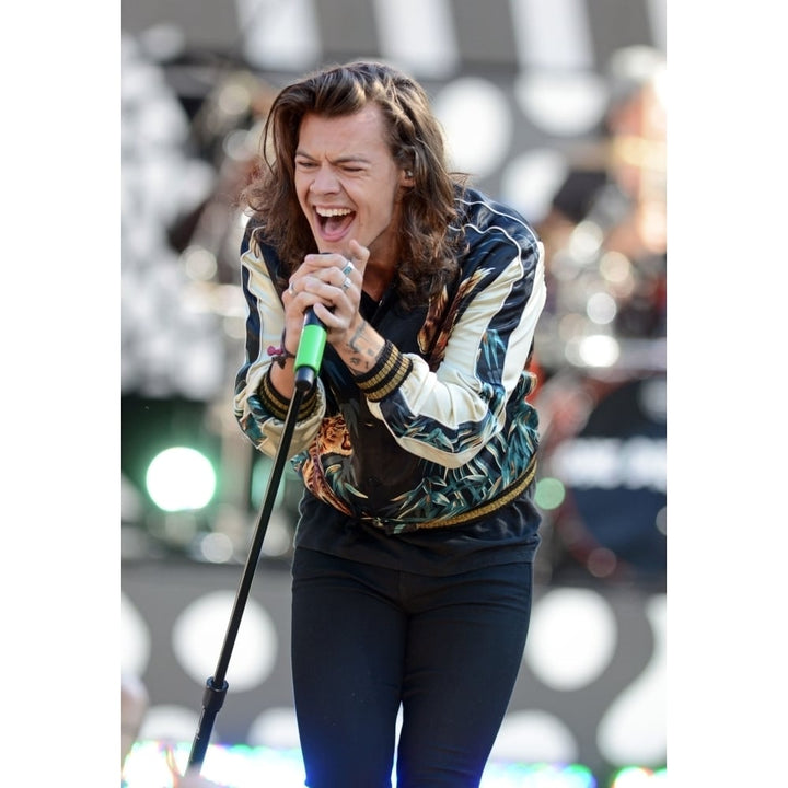 Harry Styles On Stage For AbcS Good Morning America Fun In The Sun Summer Image 1