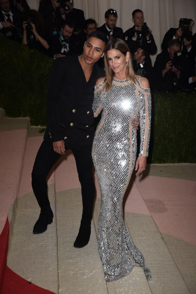 Olivier Rousteing Cindy Crawford In Balmain At Arrivals For Manus X Machina Fashion In An Age Of Technology Opening Image 2