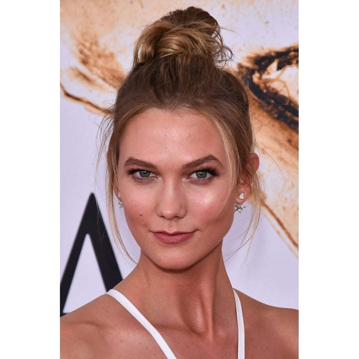 Karlie Kloss At Arrivals For 2016 Cfda Fashion Awards Photo Print Image 2