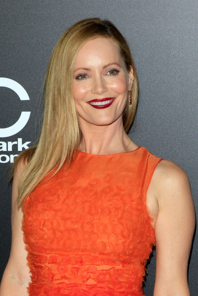 Leslie Mann At Arrivals For The 20Th Annual Hollywood Film Awards The Beverly Hilton Hotel Beverly Hills Ca November Image 1