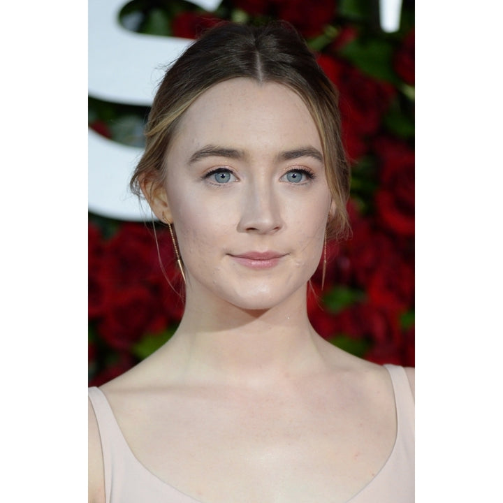 Saoirse Ronan At Arrivals For 70Th Annual Tony Awards 2016 - Arrivals 2 Beacon Theatre York Ny June 12 2016. Image 2