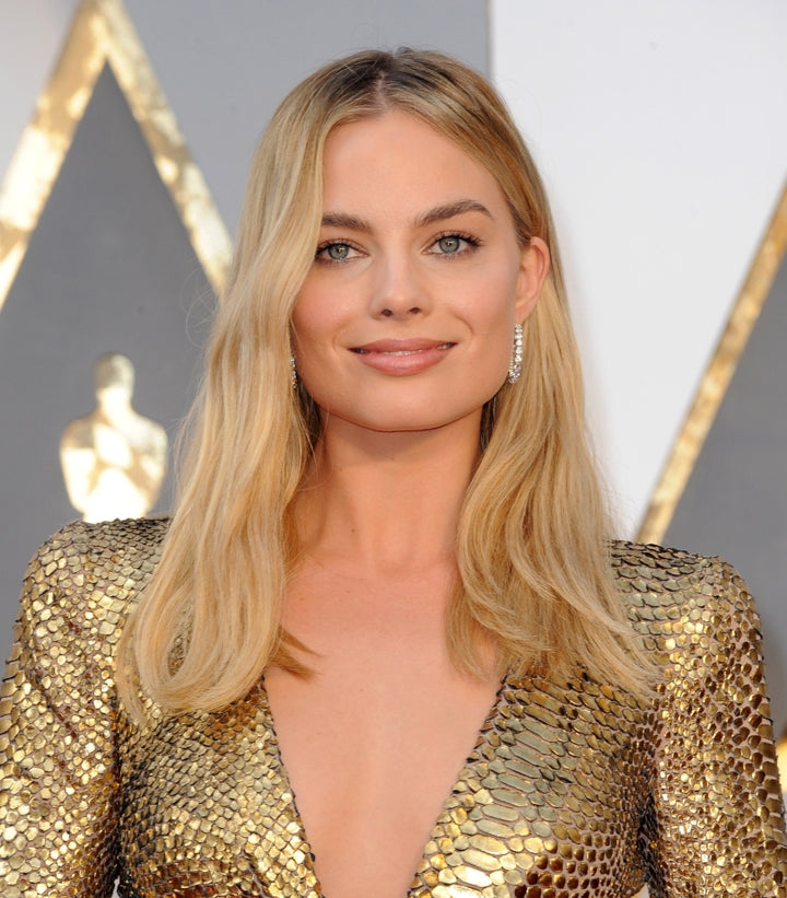 Margot Robbie At Arrivals For The 88Th Academy Awards Oscars 2016 - Arrivals 1 Photo Print Image 1