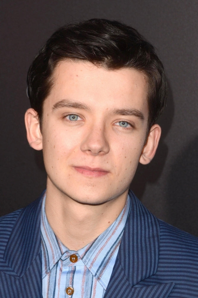 Asa Butterfield At Arrivals For The Space Between Us Premiere Arclight Hollywood Los Angeles Ca January 17 2017. Image 1