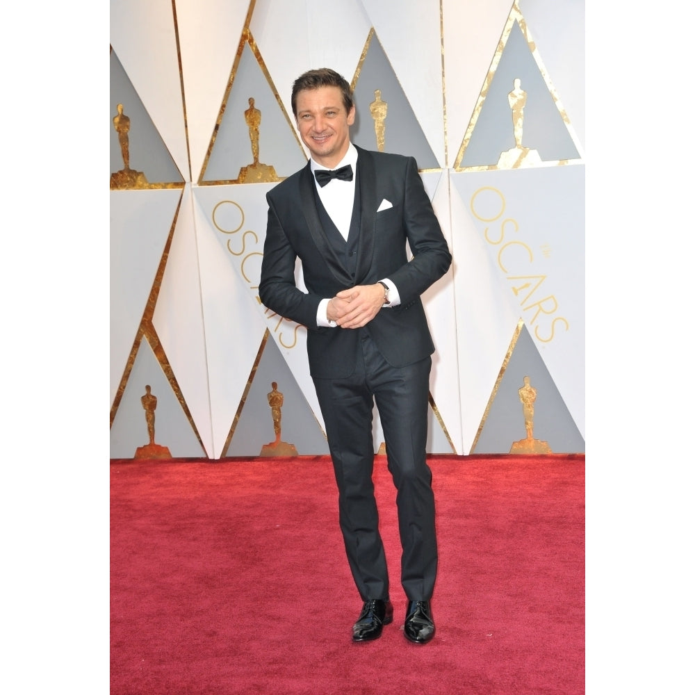 Jeremy Renner At Arrivals For The 89Th Academy Awards Oscars 2017 - Arrivals 2 The Dolby Theatre At Hollywood And Image 2