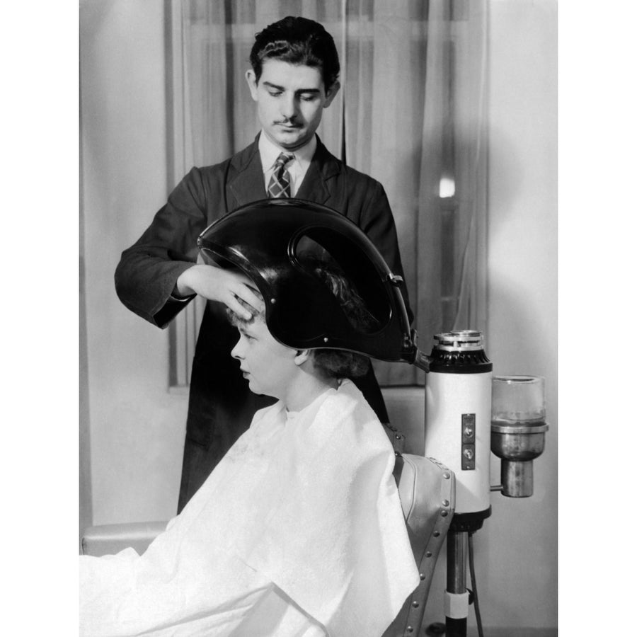 Helena Rubenstein Fifth Avenue Salon. Client Under The Scalp Steamer Where Balsam Oil Forced Into The Scalp And Hair. It Image 1