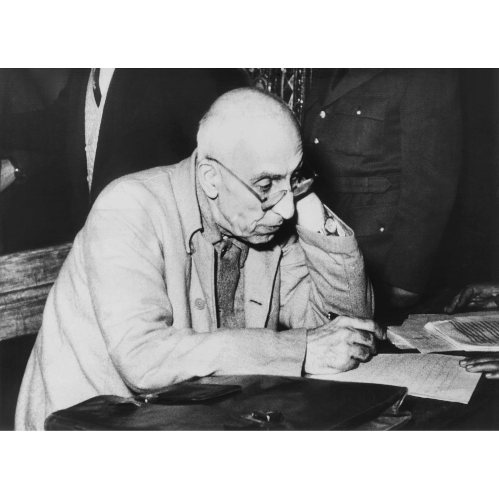 Ousted Iranian Premier Mohammed Mossadegh Convicted Of Treason History Image 2