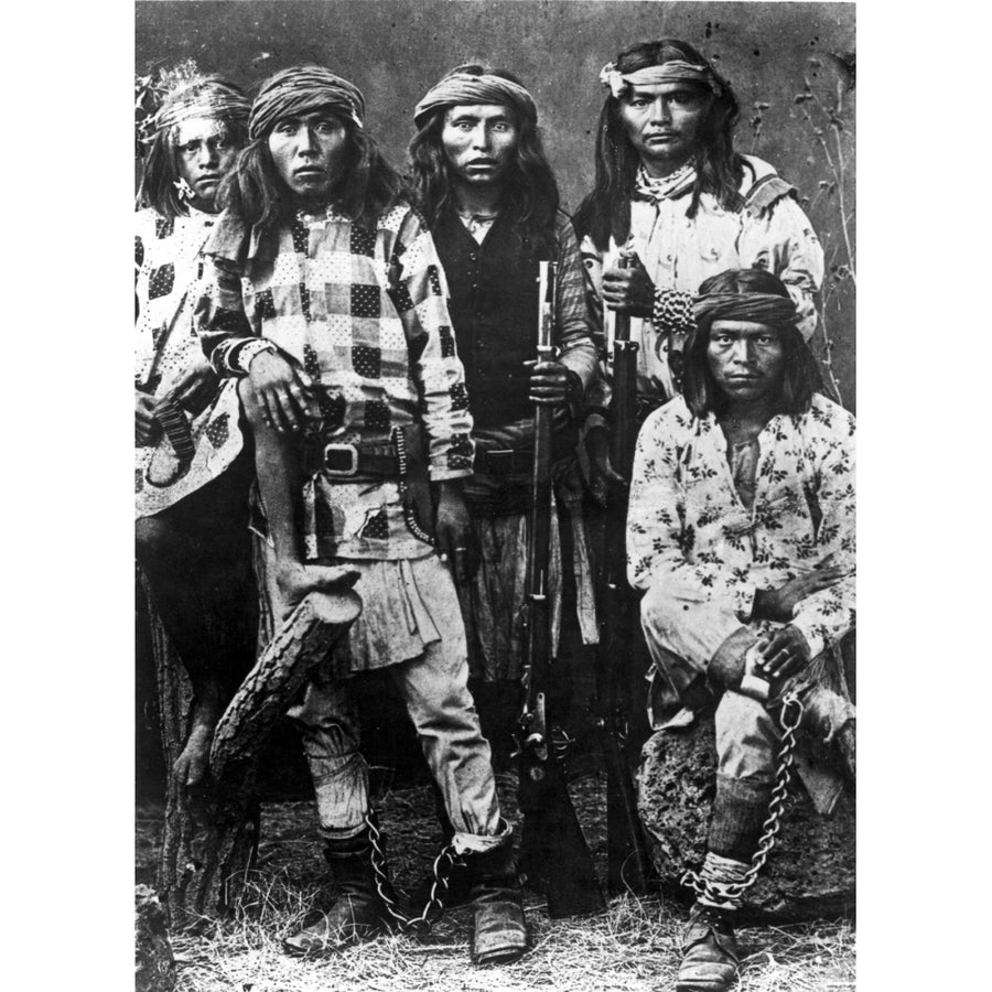 Apache Indians-A Group Of Apaches History Image 1