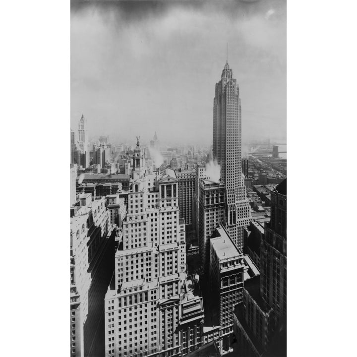 The Slender 950 Foot Tower Of 70 Pine Street Was The Last Of The Jazz Age Skyscrapers In ManhattanS Image 2