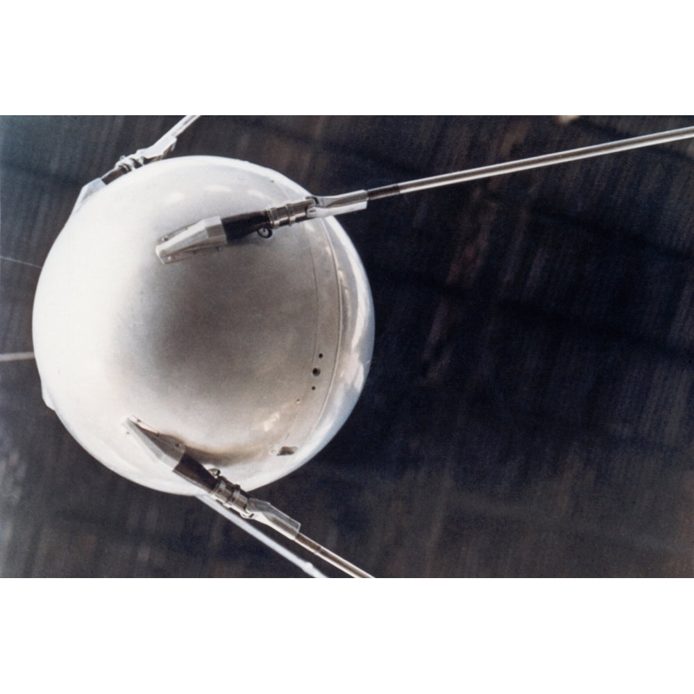 A Model Of Sputnik 1 History Image 1