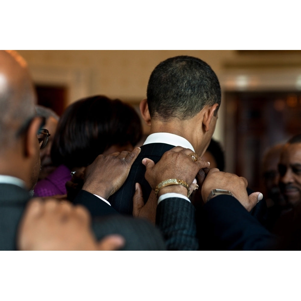 President Barack Obama Prays With Christian Leaders In The Blue Room Of The White House Prior To The Easter Prayer Image 2