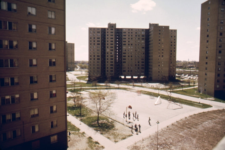 Stateway Gardens Public Housing Complex In Chicago S South Side Of Chicago Was Constructed In The 1960S And Provided Low Image 1