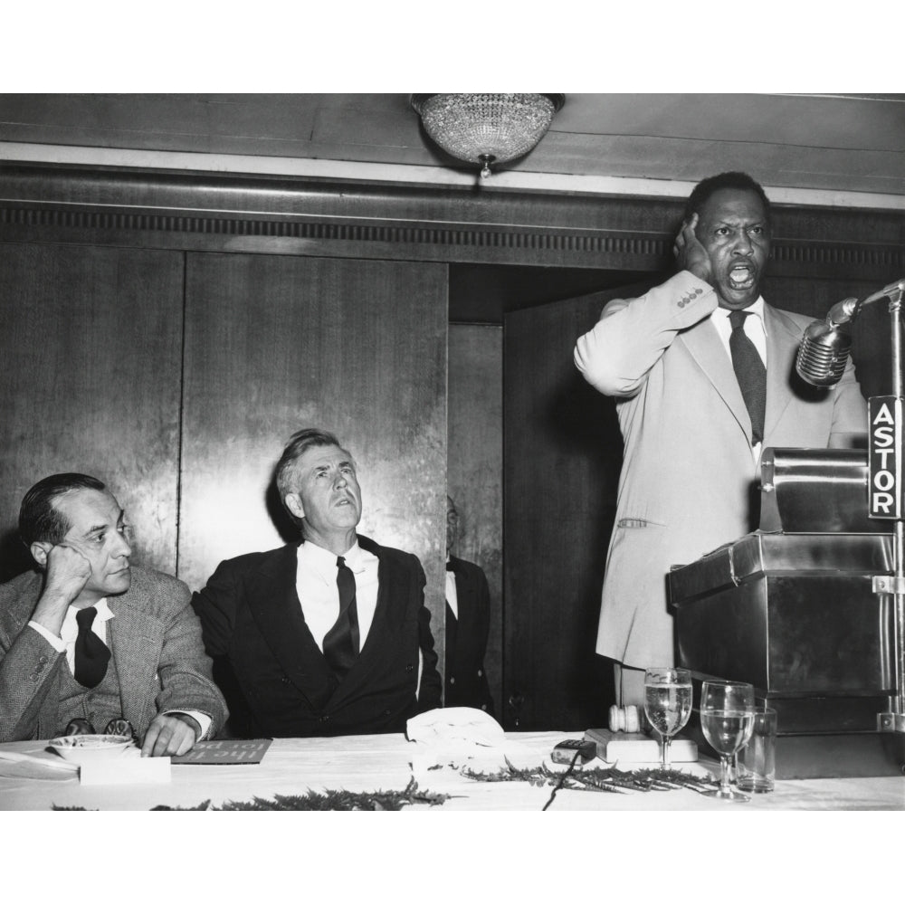 Paul Robeson Sings At A Testimonial Dinner Organized By Former Vice President Henry Wallace. At Left Are Congressman Image 2