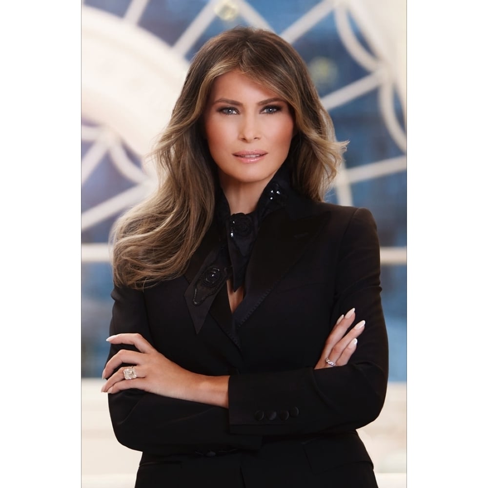 Official Photo Of First Lady Melania Trump History Image 2