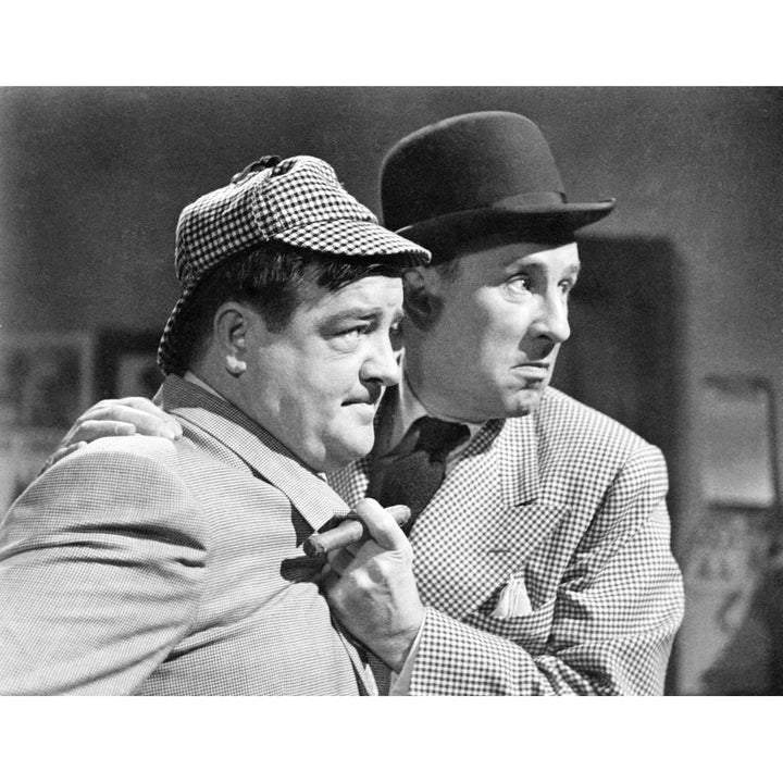 Abbott And Costello Meet The Invisible Man Still Image 1