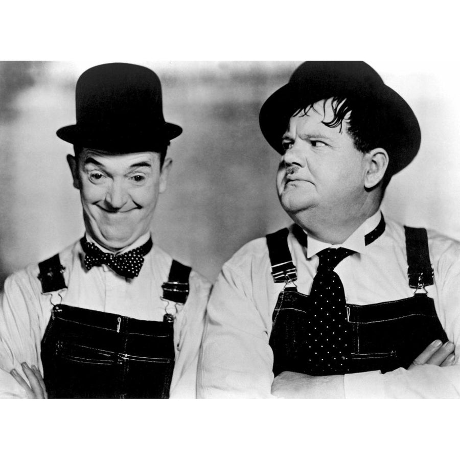 Busy Bodies Stan Laurel Oliver Hardy [Laurel And Hardy] 1933 Poster Print Image 1