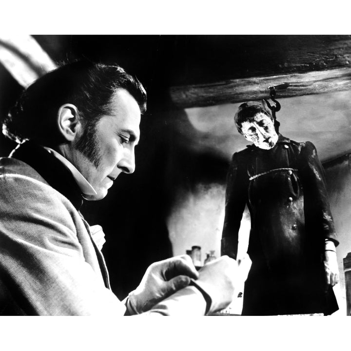 The Curse Of Frankenstein Peter Cushing Christopher Lee 1957 Photo Print Image 1