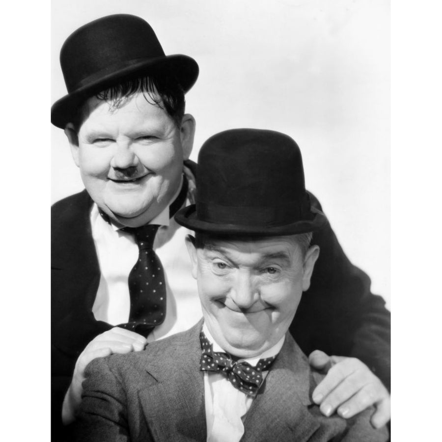 The Flying Deuces From Left: Oliver Hardy Stan Laurel 1939 Poster Print Image 1