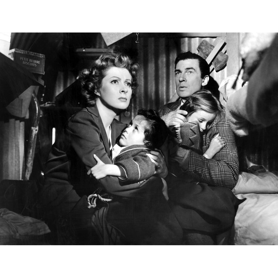 Mrs. Miniver Greer Garson Christopher Severn Walter Pidgeon Claire Sandars 1942 Photo Print Image 1