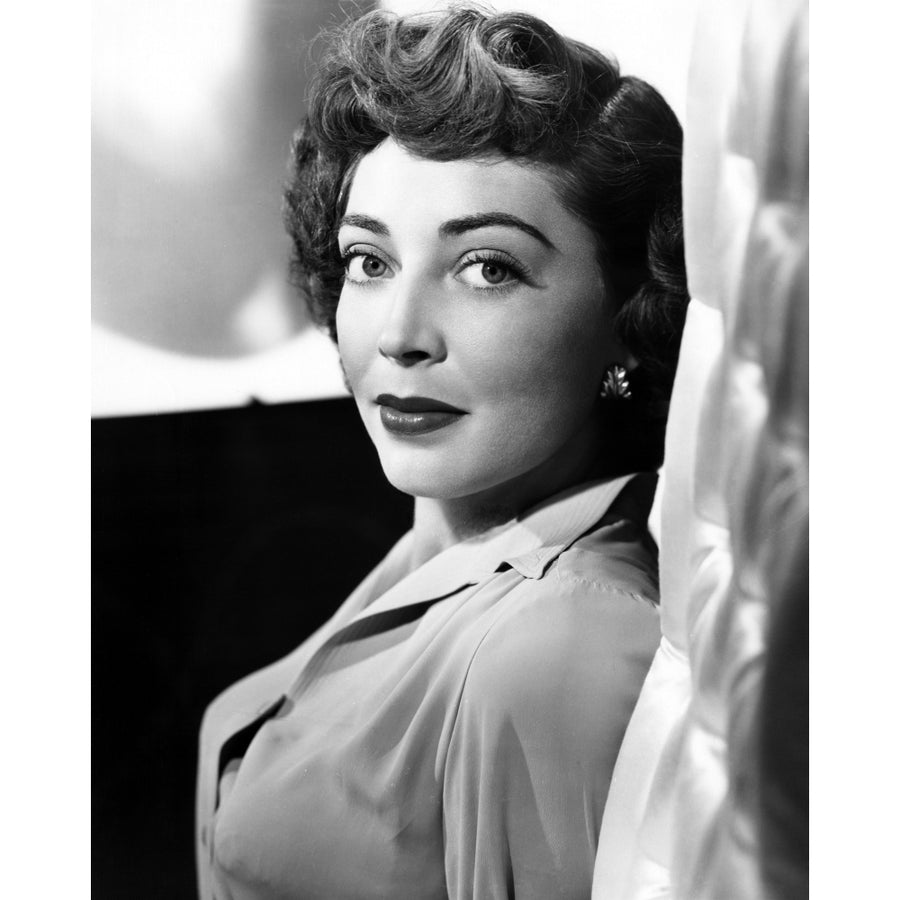 The Narrow Margin Marie Windsor 1952 Photo Print Image 1