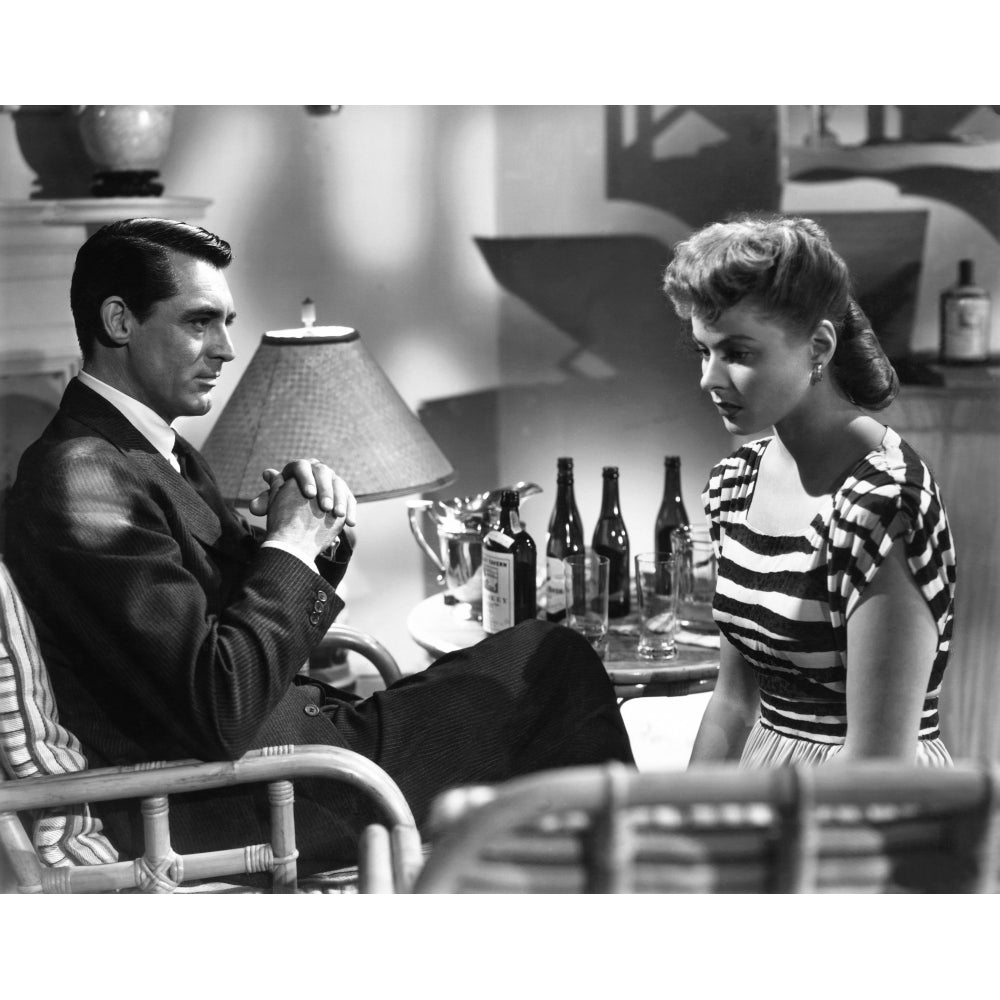 Notorious From Left: Cary Grant Ingrid Bergman 1946 Photo Print Image 2