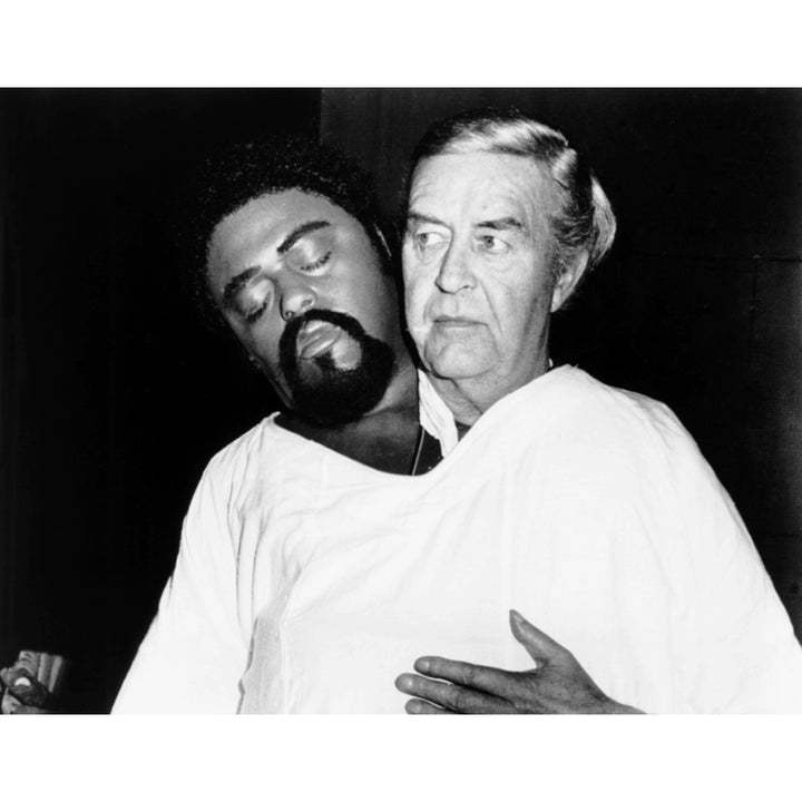 The Thing With Two Heads Ray Milland Right Attached To A Fake Rosey Grier Head 1972 Photo Print Image 2