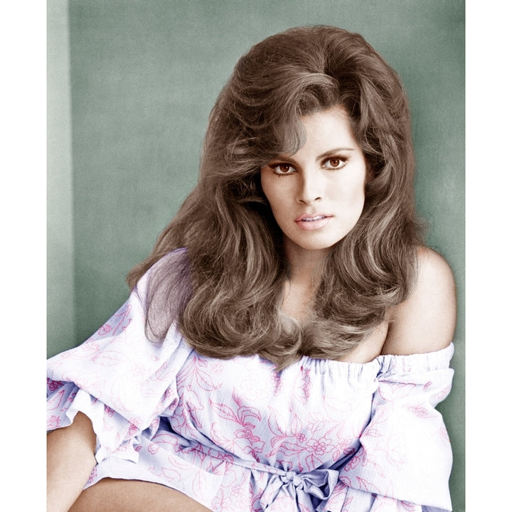 Raquel Welch 1968 Photo Print Image 1