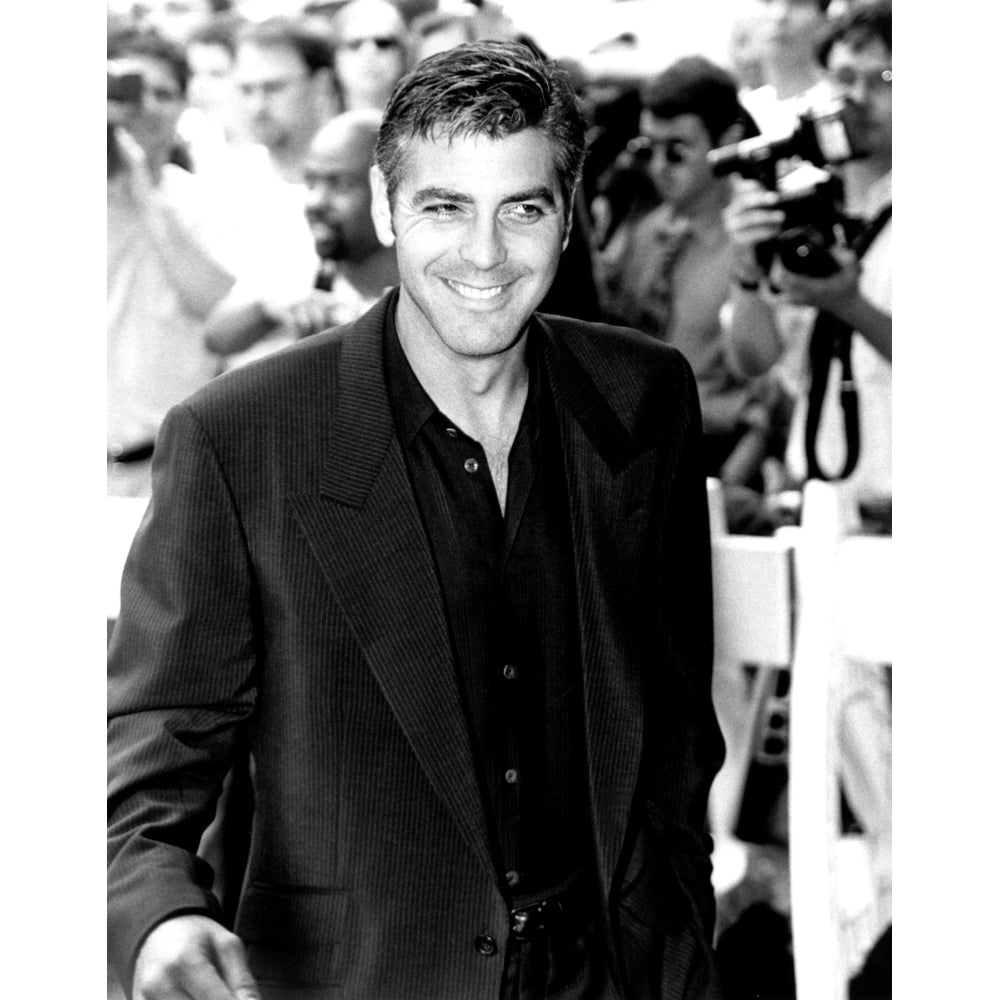 George Clooney At The York Premiere Of Out Of Sight 62498 Celebrity Image 1