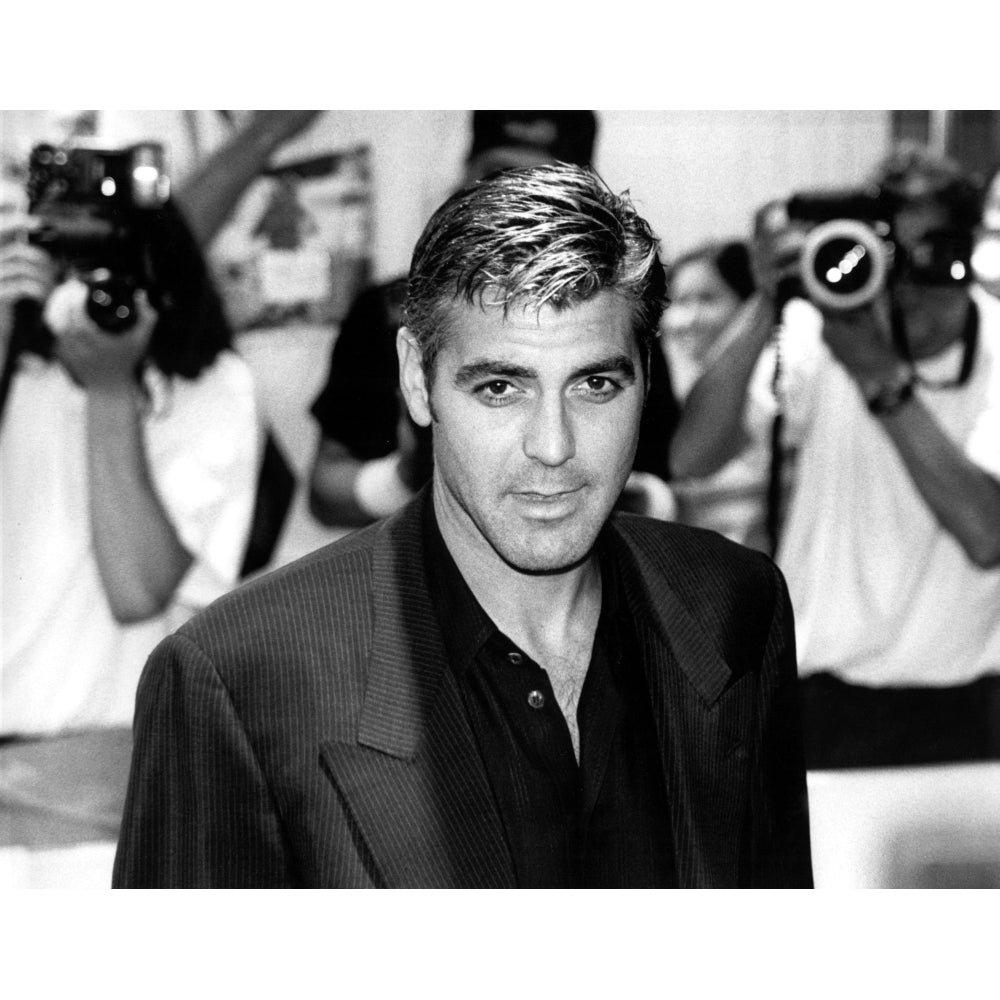 George Clooney At The York Premiere Of Out Of Sight 62498 Celebrity Image 2