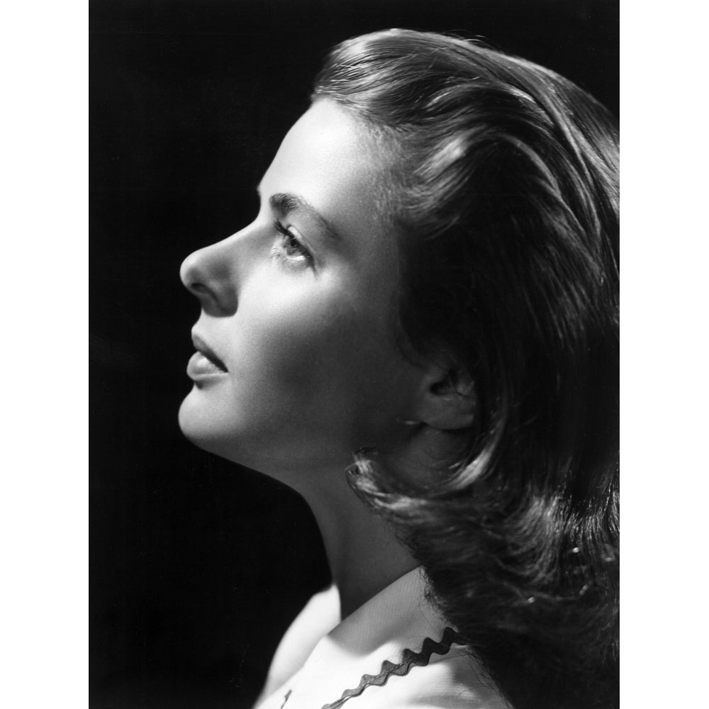 Ingrid Bergman Portrait C. 1946 Photo Print Image 2