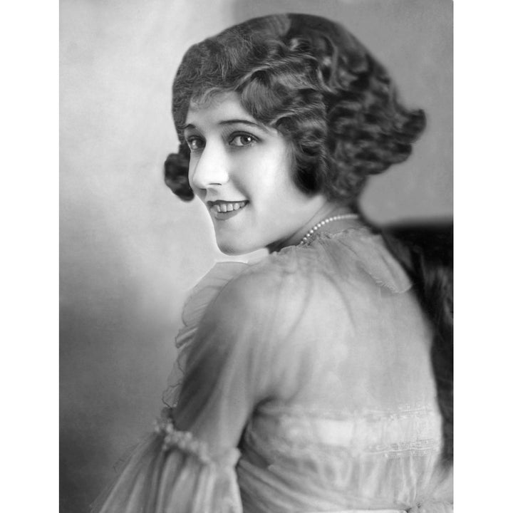 Mary Pickford Portrait Image 1