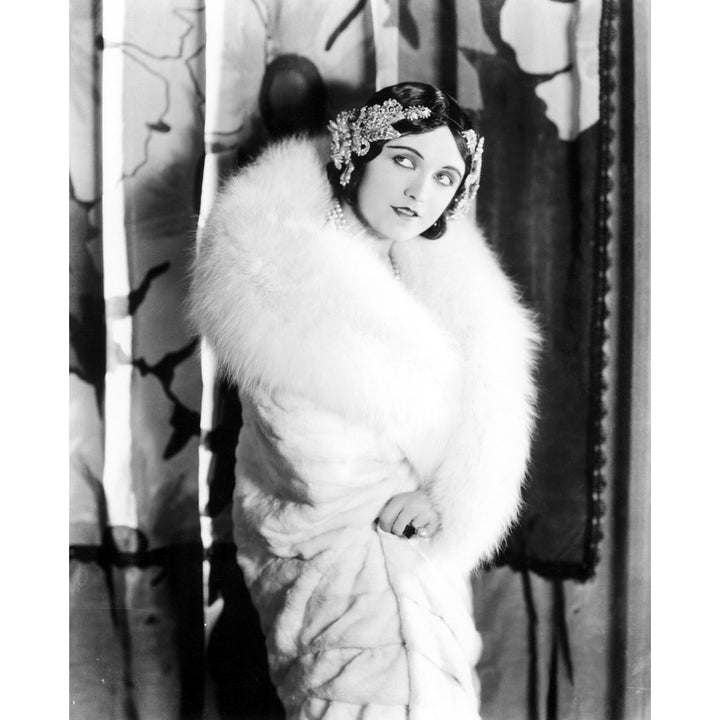 Pola Negri Wearing A White Knee-Length faux Llate Late 1920S Photo Print Image 1